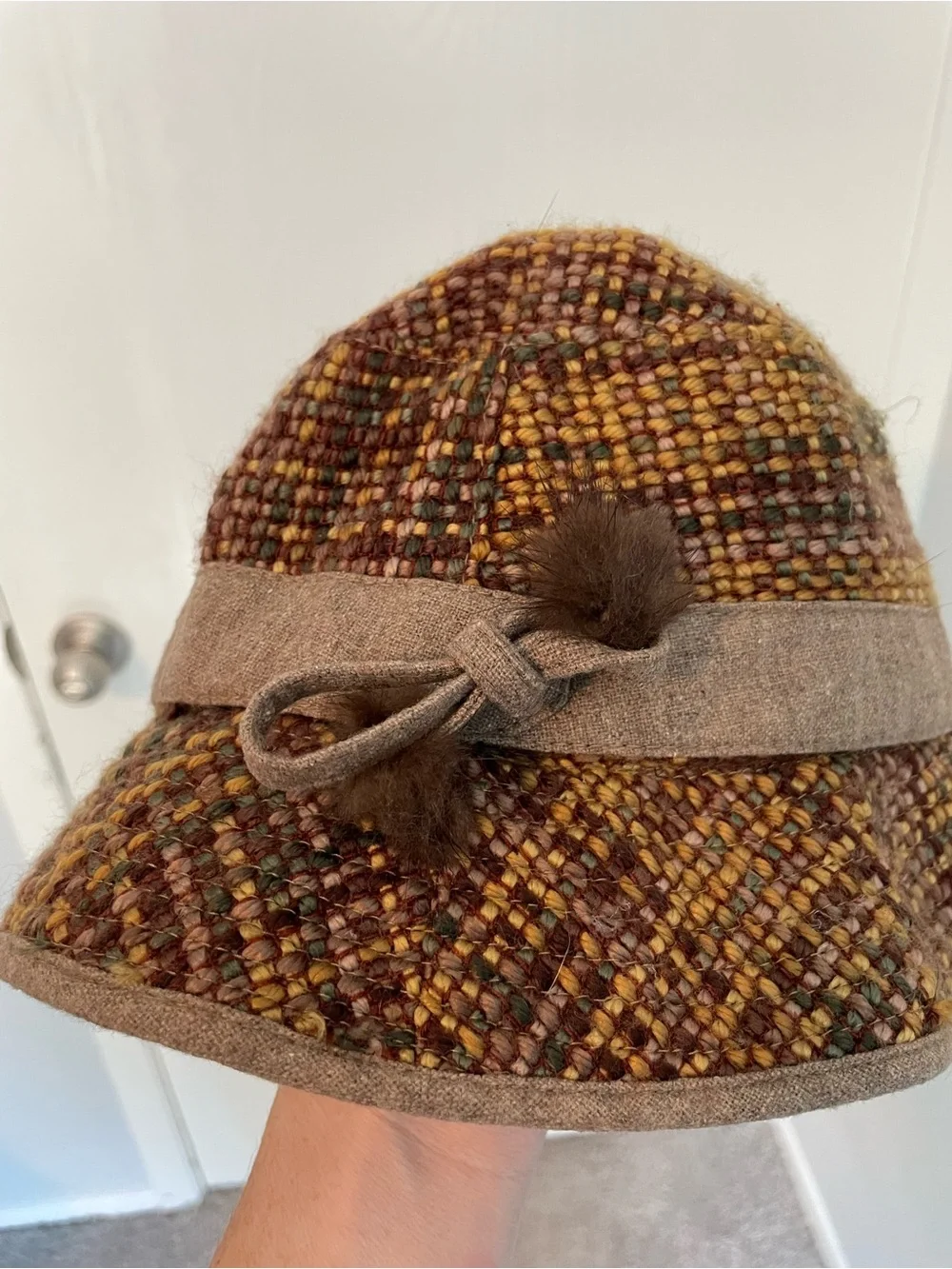 Steve Madden Wool Blend Tweed Cloche Hat Brown Gold One size